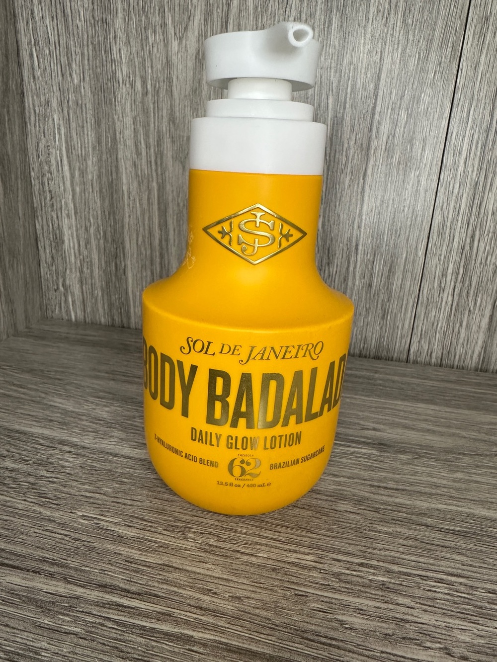 Sol de Janeiro Body Badalad Daily Glow Lotion — Limited Edition